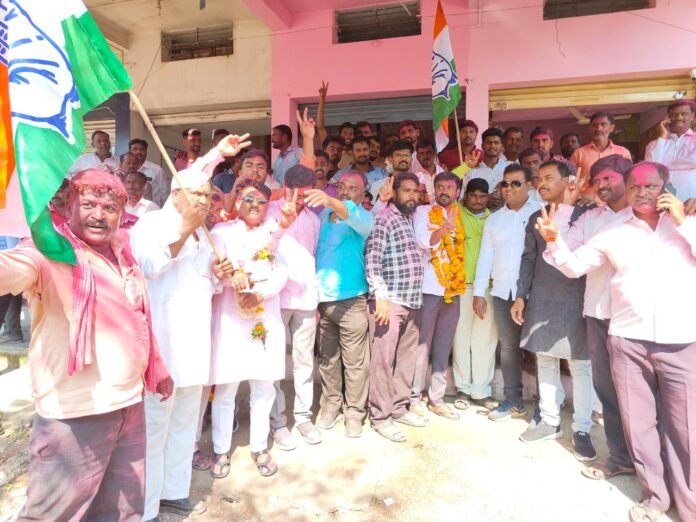 551cf7a5-b60c-4eb7-a51e-fa30ee855484