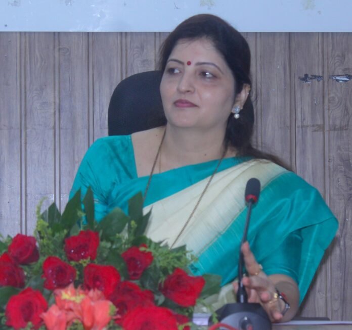 राज्य महिला आयोग (1)